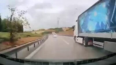 Bursa'da yağışlı havada kontrollü sürüş sırasında meydana gelen kaza detayları