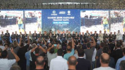 Bursa'da yeni tramvay hattı temel atma töreni gerçekleşti. Şehir ulaşımında