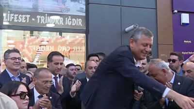 Bursa'da yoğun trafik nedeniyle ulaşımda aksaklıklar yaşanabilir. Sürücülerin dikkatli olmaları