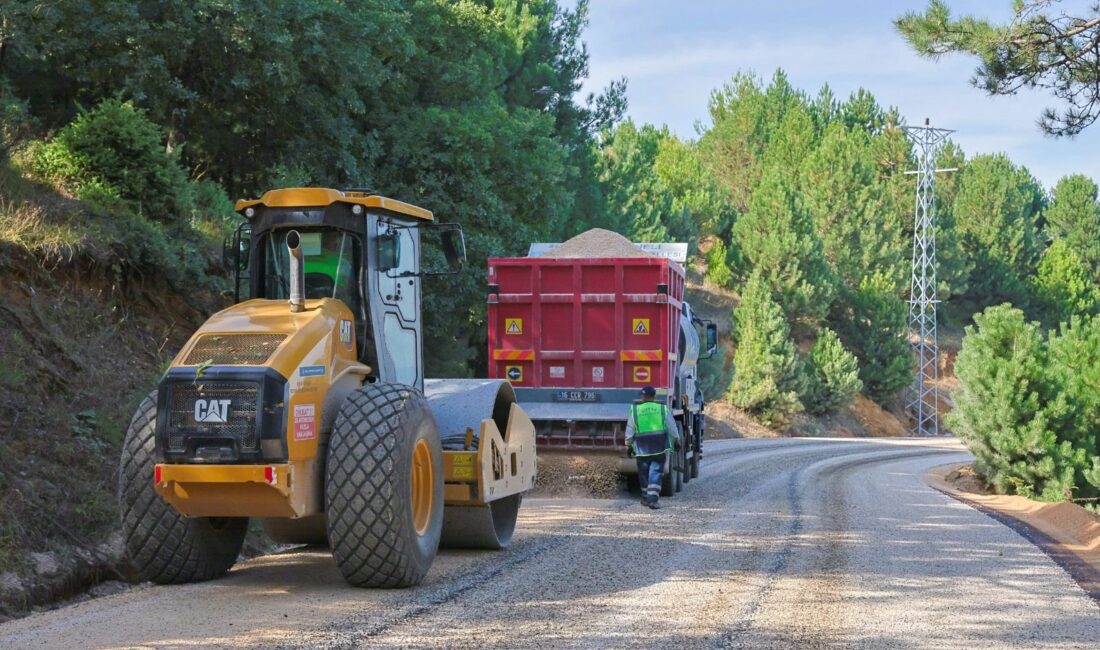 Bursa'da yol yenileme çalışmaları hız kazandı, ulaşımda aksaklıkların önüne geçmek