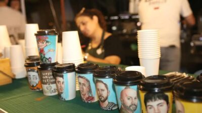 Bursa'daki Kahve Festivali Coşkusu, kahve tutkunlarını bir araya getiriyor. Lezzetler,