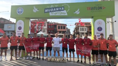 Bursa'daki Triatlon Türkiye Kupası Finali ile sporun heyecanını yaşayın. En