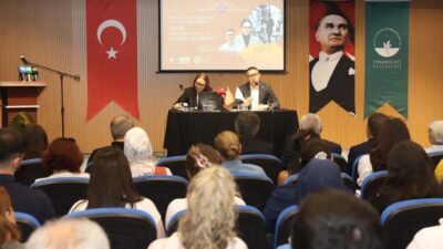 Bursa’nın kurtuluşunun 100. yılı resmi törenlerle kutlanmakta olup, tarihî önemi