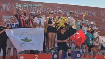 Edirne'de düzenlenen Uluslararası Yarı Maraton ile spor tutkunları büyük bir