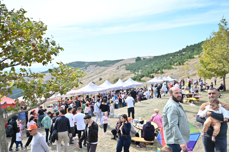 Gemlik'te Çocuklar İçin Renkli Gün