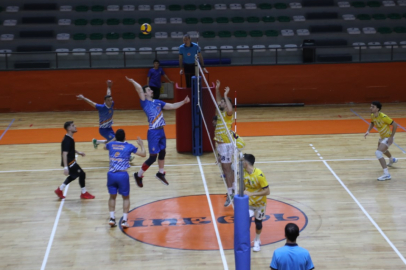 İnegöl Belediyespor Voleybol Sezonuna Hazırlanıyor