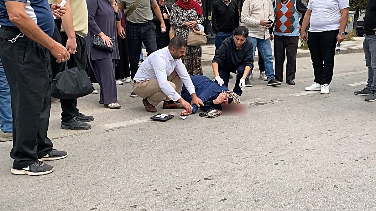 İnegöl'de gerçekleşen otobüs çarpması sonucu kadın ağır yaralandı. Olayla ilgili