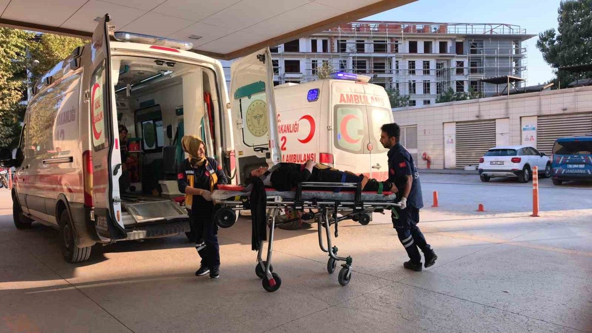 İnegöl'de otomobilin dereye uçmasıyla ilgili olay, detaylar ve güvenlik önlemleri