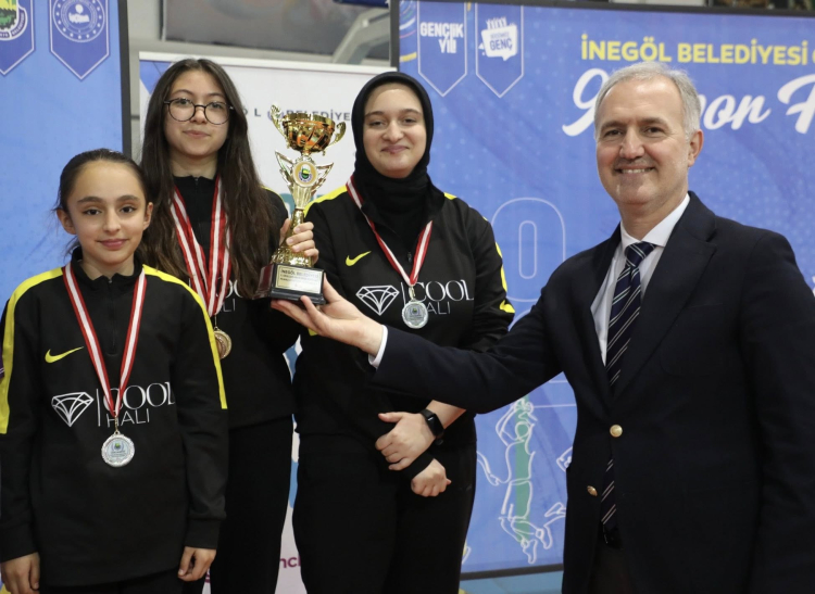 İnegöl'de Spor ve Gençlik Faaliyetleri Artıyor