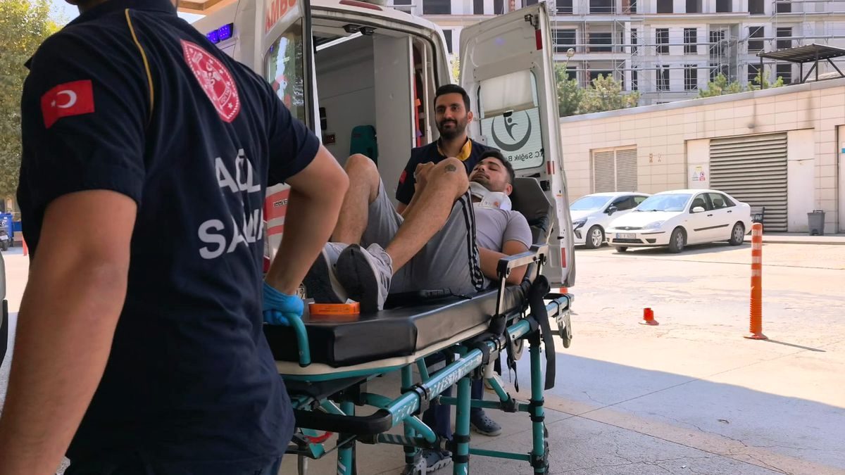 İnegöl'de yaşanan trafik kazasında 3 kişi yaralandı. Detaylar ve güncel