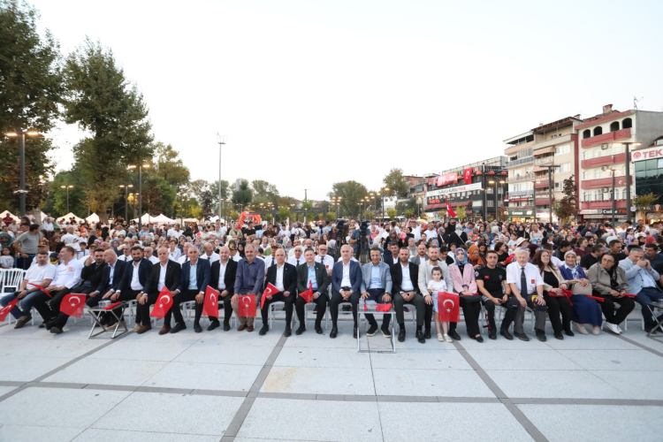 İnegöl'ün Kurtuluş Günü Coşkusu