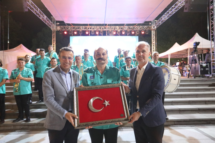 İnegöl'ün Kurtuluş Günü Coşkusu