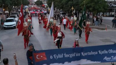 İnegöl'ün Kurtuluş Günü coşkusunu resmi etkinliklerle kutluyoruz. Tarihi önemi ve