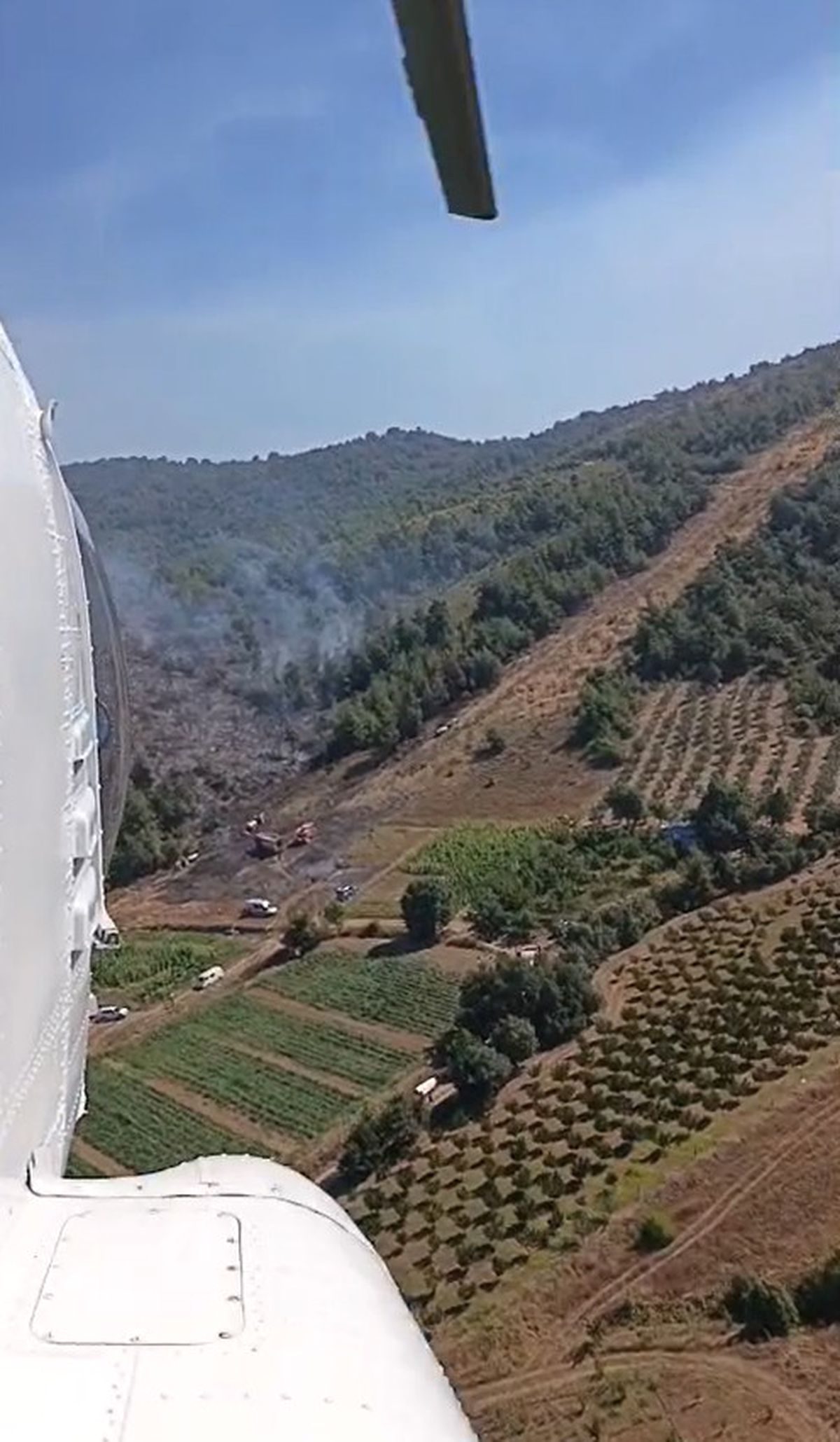 Kestel'de anız yangınlarına hava müdahalesi gerçekleştirildi. Yangınların kontrol altına alınması