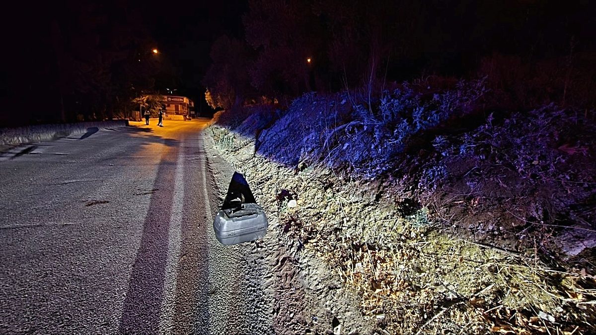 Mudanya'da meydana gelen motosiklet kazasında 2 kişi yaralandı. Olayla ilgili