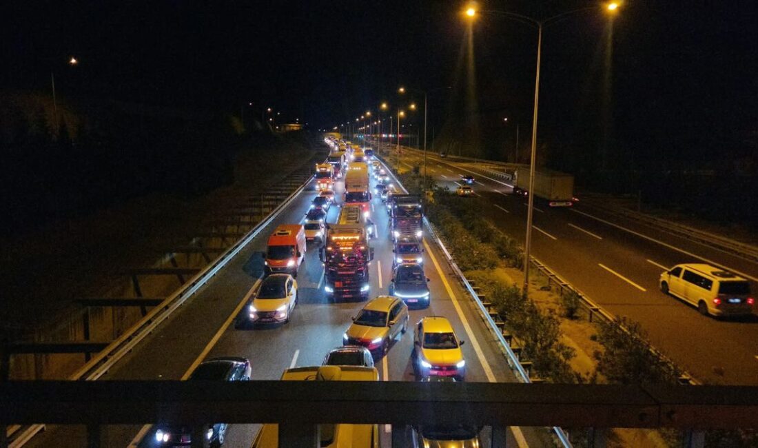 Orhangazi'de meydana gelen zincirleme trafik kazasıyla ilgili güncel bilgiler, kazanın