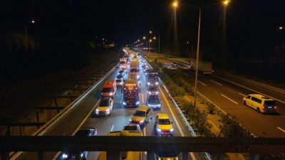Orhangazi'de meydana gelen zincirleme trafik kazasıyla ilgili güncel bilgiler, kazanın