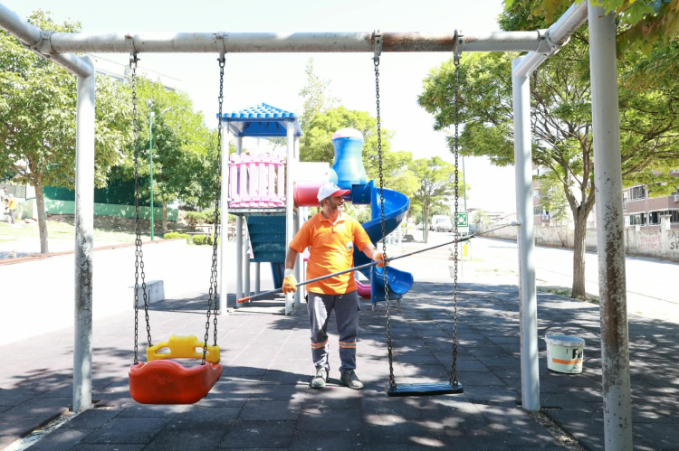 Osmangazi'de Park ve Yeşil Alan Bakımı