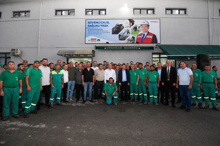 Osmangazi’de Temizlik Çalışmaları Sahada Devam Ediyor