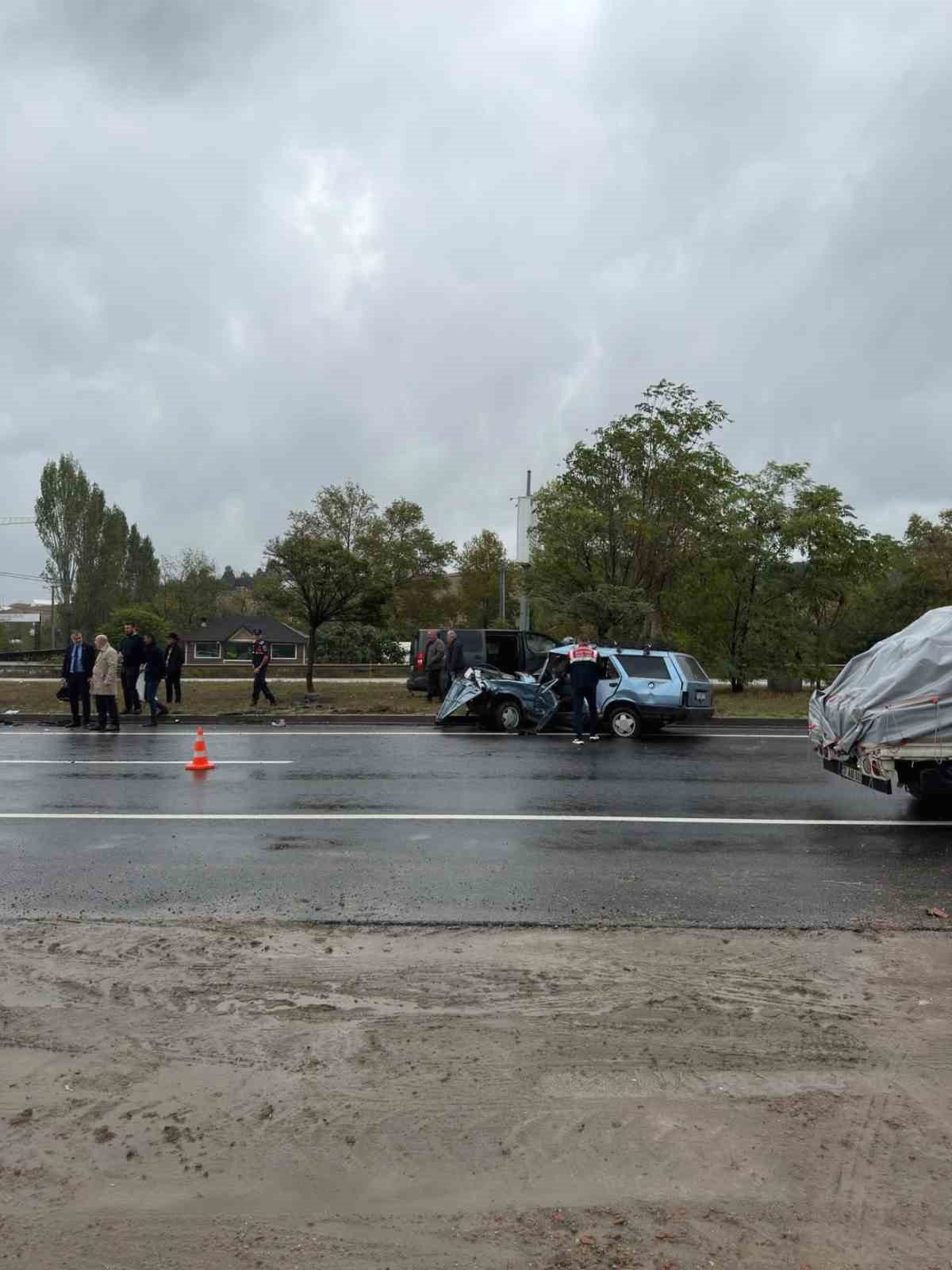 Yalova-Bursa yolunda meydana gelen korkutucu trafik kazasıyla ilgili detaylar ve