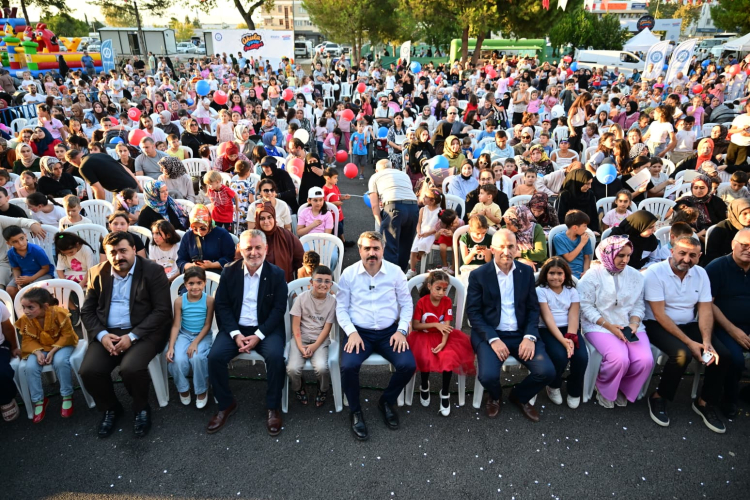 Yıldırım Belediyesi'nden Eğitim Şenliği