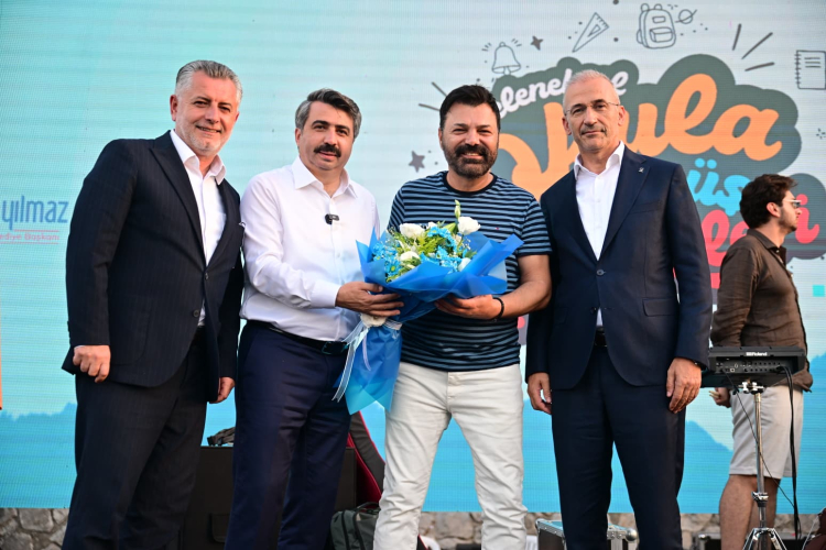 Yıldırım Belediyesi'nden Eğitim Şenliği