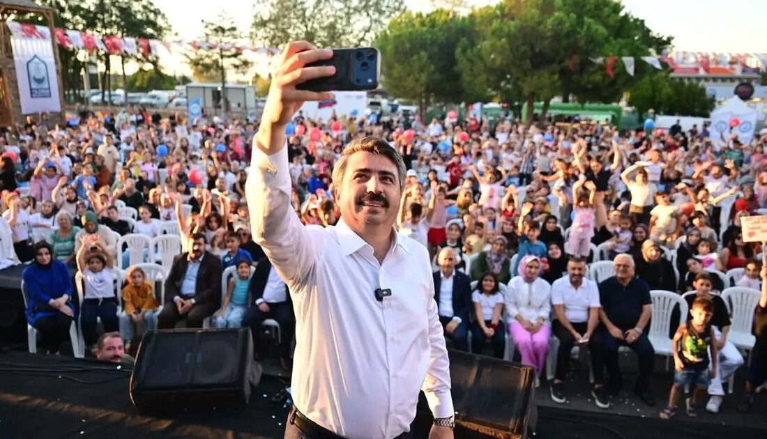 Yıldırım Belediyesi'nin düzenlediği eğitim şenliği ile ilçede eğitim alanında yeni