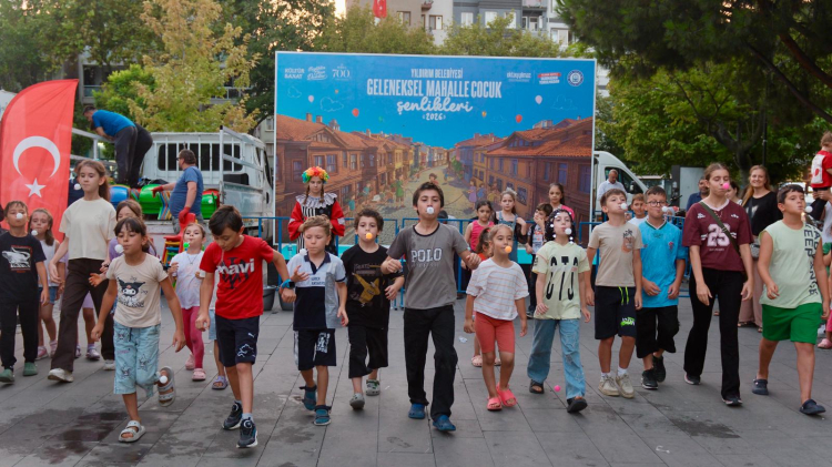 Yıldırım'da Çocuk Şenlikleri Coşkusu