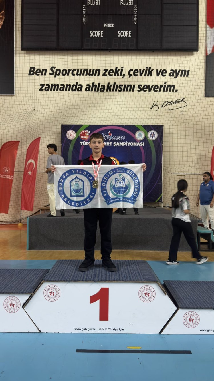 Yıldırım'da Genç Dartçılar Büyük Başarı Kazandı