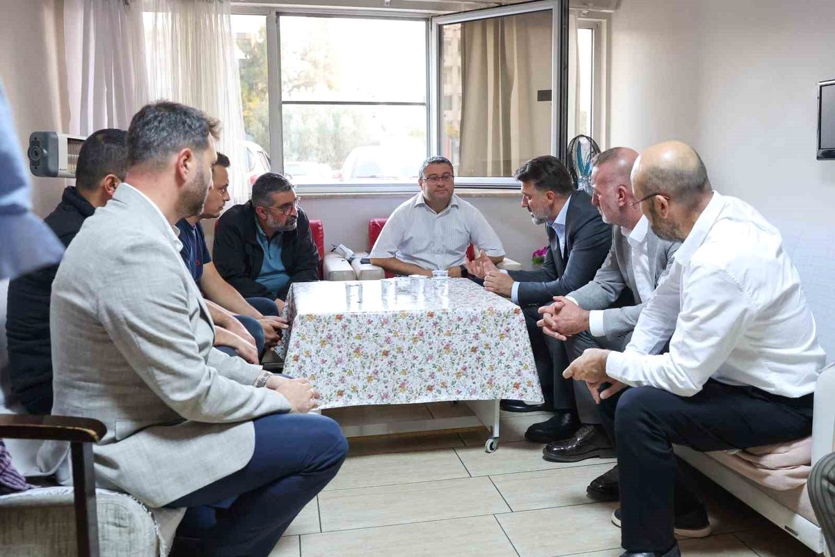 Akhisar'daki trafik kazasında 11 kişinin hayatını kaybettiği üzücü olayla ilgili