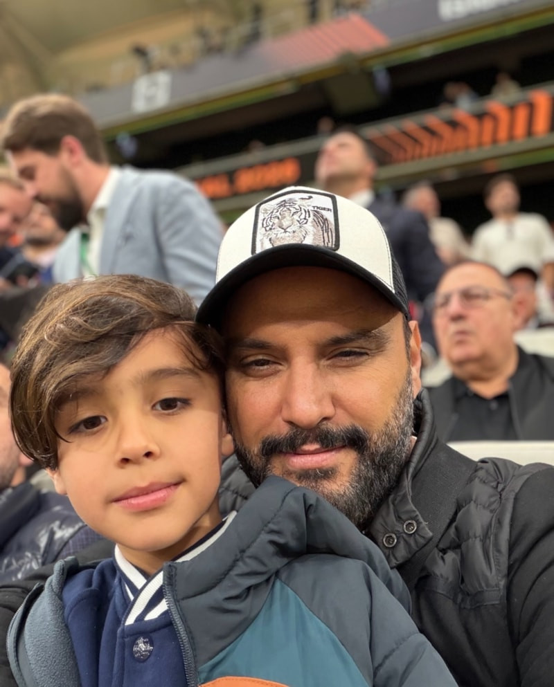 Alişan’dan Fenerbahçeli Oğlu Burak’a Şampiyonluk Şakası