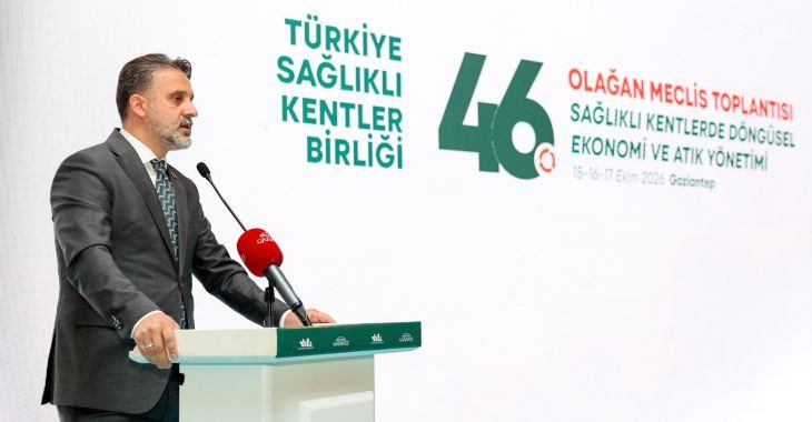 Türkiye Sağlıklı Kentler Birliği’nin 46. Olağan Meclis Toplantısı’nda konuşan Bursa