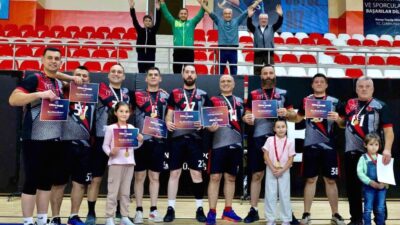 Bilecikli voleybolcular, Bursa’da düzenlenecek müsabakalarda başarı için mücadele edecek.