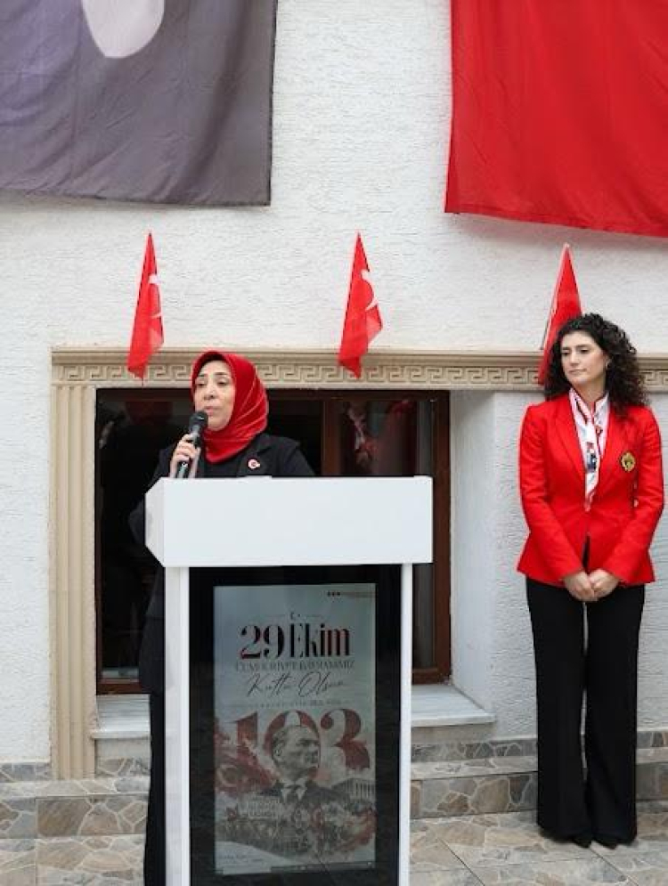 Bursa Olgunlaşma Enstitüsünde Cumhuriyet Coşkusu