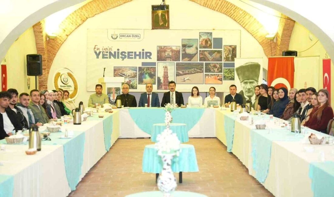 Bursa Yenişehir'de öğrenci yurdu yeniden hizmete açılmıştır. Güvenli ve konforlu