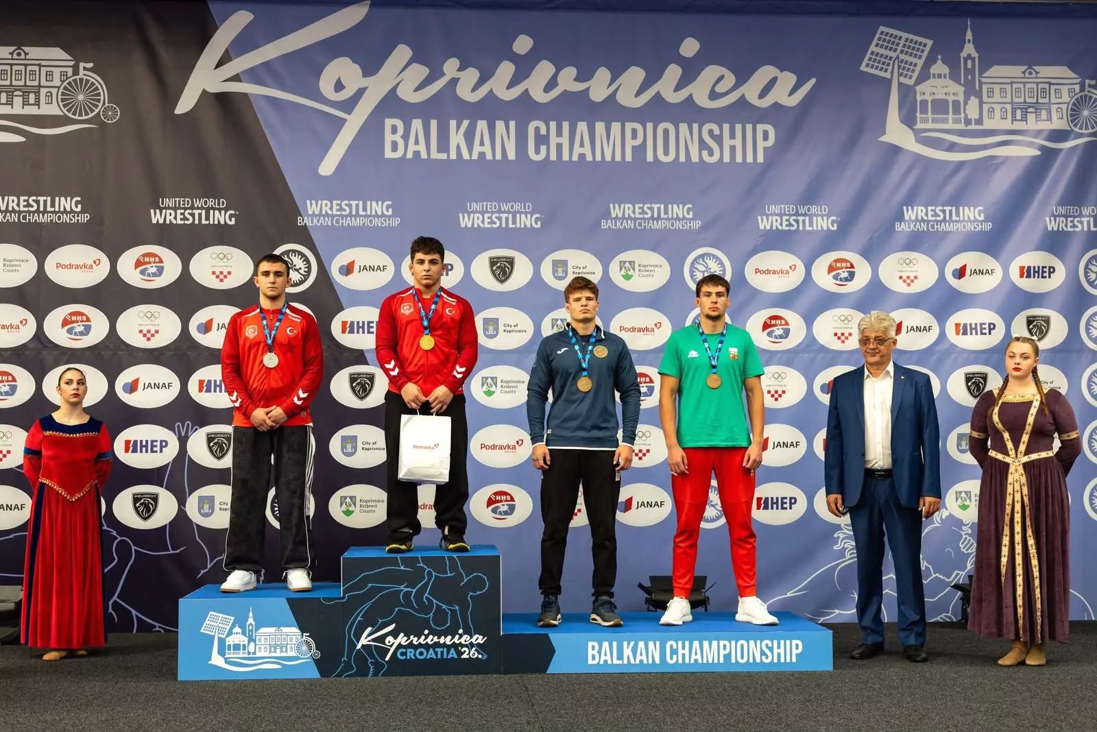 Bursa Yıldırım'da gerçekleştirilen güreş müsabakalarında kazanılan zafer, bölge sporuna önemli