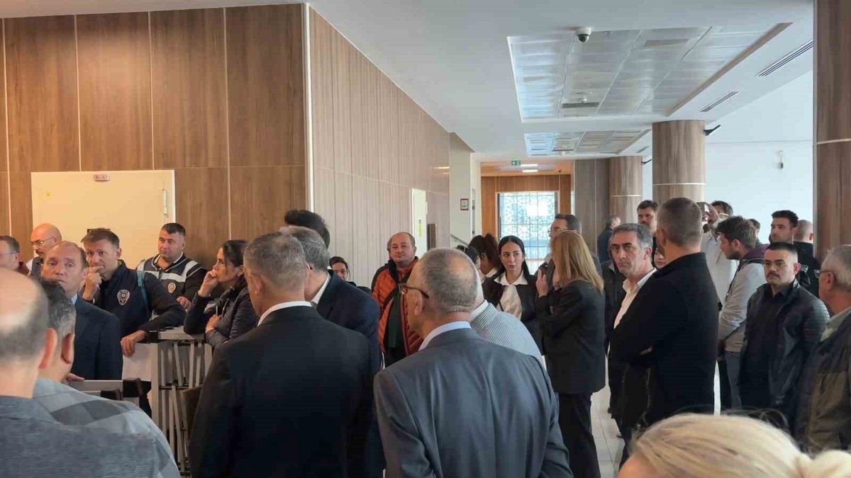 Bursa'da 63 sanıklı dava ikinci duruşması başladı. Tüm gelişmeleri ve