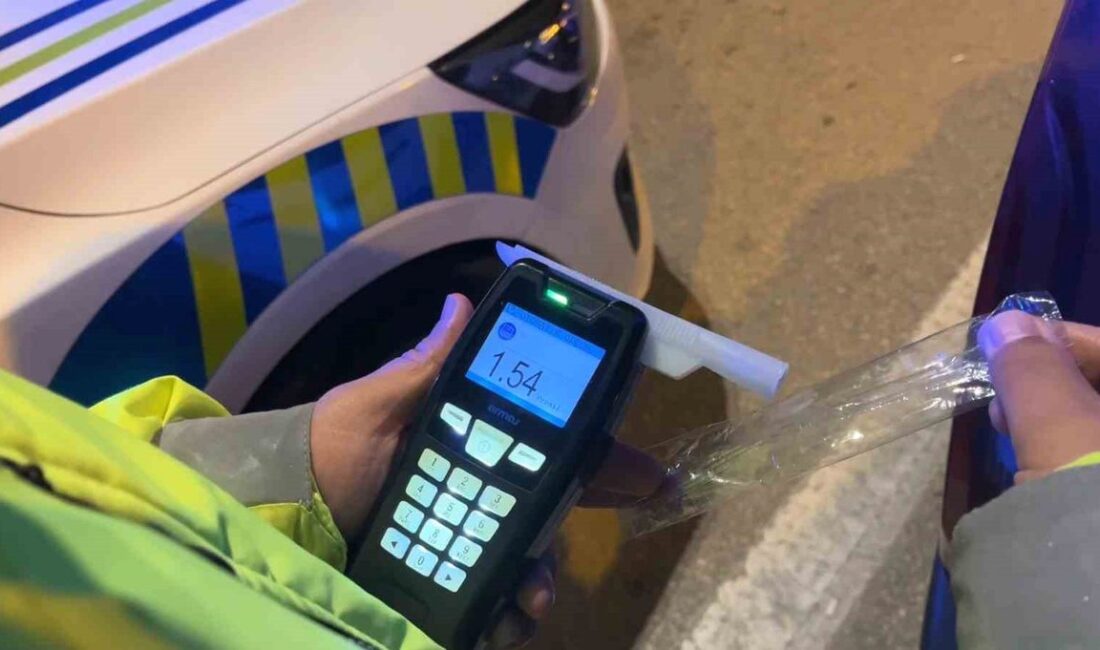Bursa'da alkollü sürücü uygulamadan kaçmaya çalıştı. Olayla ilgili detaylar ve