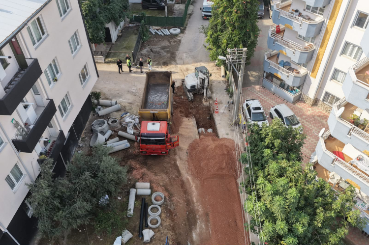Bursa'da Altyapı Çalışmaları Hız Kesmeden Sürüyor