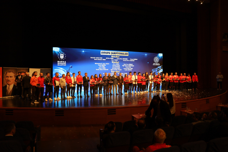 Bursa'da Amatör Spor Kulüplerine destek programı
