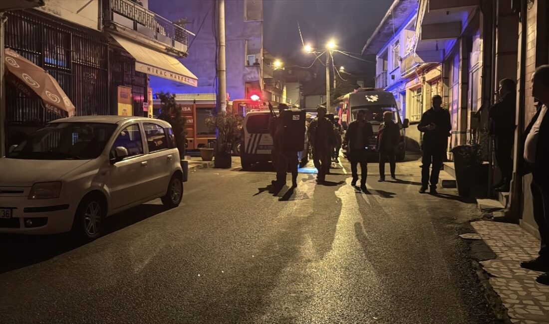 Bursa'da anne rehine krizi, uzmanların müdahalesiyle sona erdi. Güvenlik ve