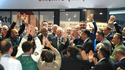 Bursa'da BTSO seçimleri büyük bir rekabetle gerçekleşiyor. Güncel gelişmeler ve