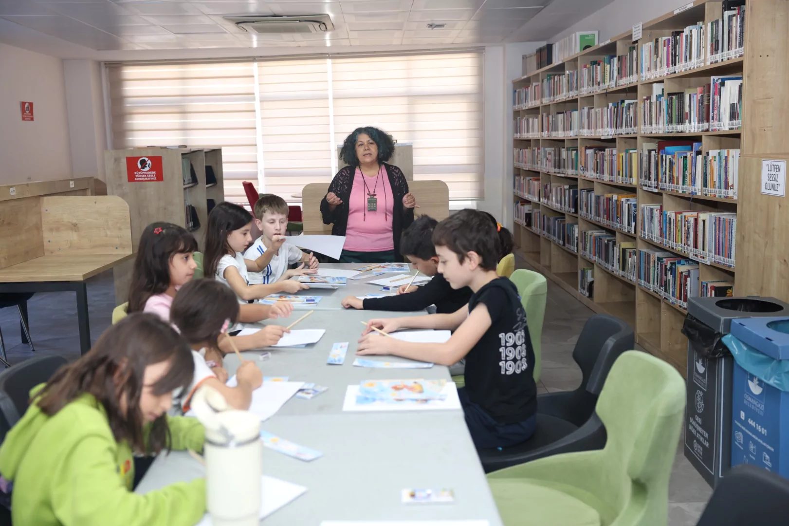 Bursa'da çocuklara yönelik yaratıcı yazarlık atölyesi ile hayal güçlerini geliştirin,