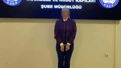 Bursa'da dolandırıcı kadın yakalandı. Güvenlik güçleri, olayla ilgili detayları ve