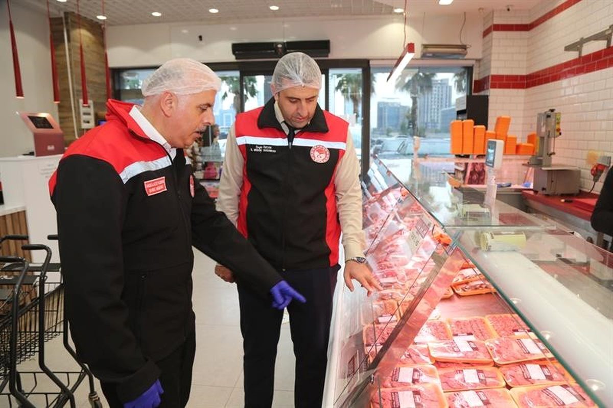 Bursa'da gıda güvenliği ve kalite standartlarını sağlamak amacıyla denetimler yoğunlaşıyor.