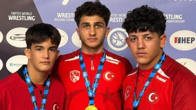 Bursa'da düzenlenen güreş şampiyonası başarılarını detaylarıyla inceleyin. Sporun gücü ve