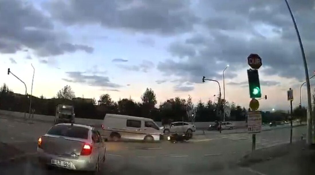 Bursa'da hastane çıkışında meydana gelen trafik kazası hakkında detaylı bilgi