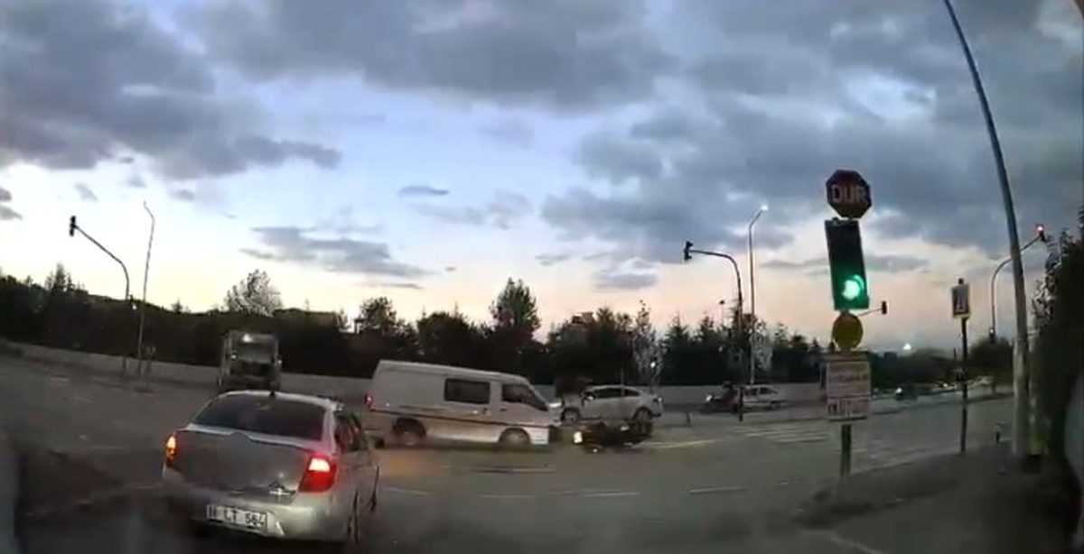 Bursa'da hastane çıkışında meydana gelen trafik kazası hakkında detaylı bilgi