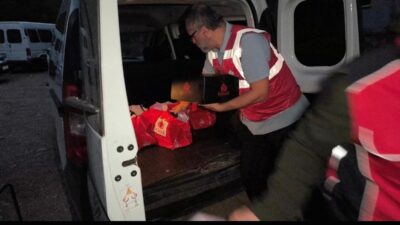 Bursa'da hayır çalışmalarıyla toplum dayanışmasını güçlendiren projeleri ve faaliyetleriyle birlik