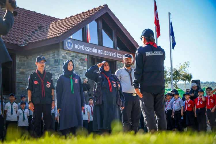 Bursa’da İzci Evi Hizmete Açıldı